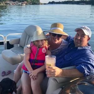 Meet your Posher, Allison